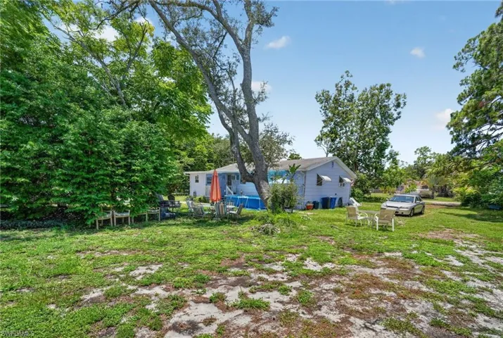 9044 Somerset Ln, Bonita Springs, Florida 34135