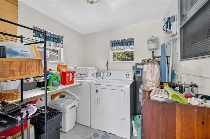 9044 Somerset Ln, Bonita Springs, Florida 34135