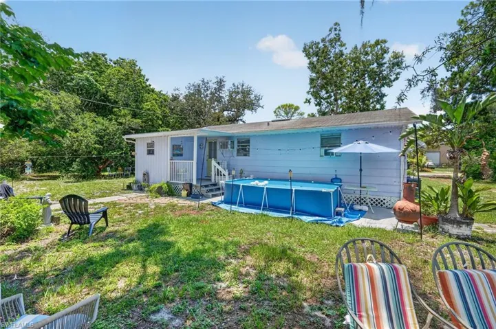 9044 Somerset Ln, Bonita Springs, Florida 34135