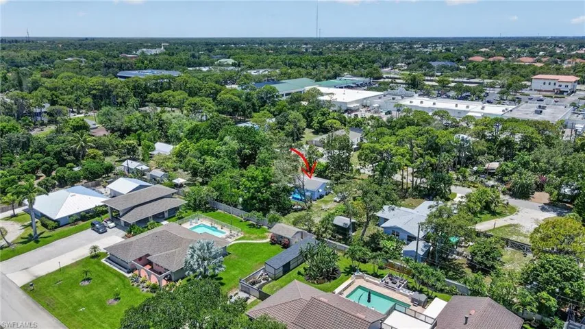 9044 Somerset Ln, Bonita Springs, Florida 34135