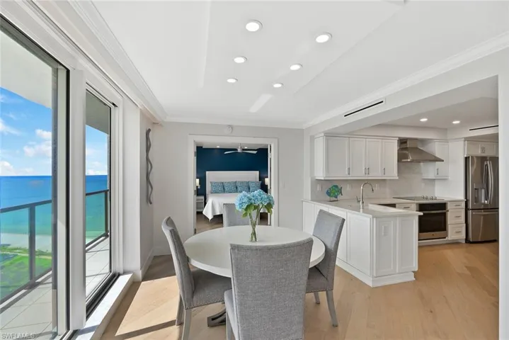 4901 Gulf Shore Blvd N 2103, Naples, Florida 34103