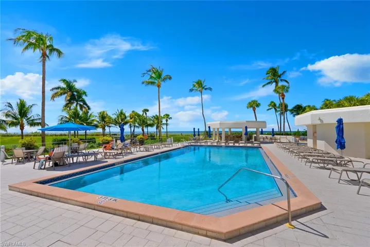 4901 Gulf Shore Blvd N 2103, Naples, Florida 34103