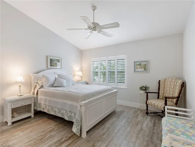 Guest bedroom