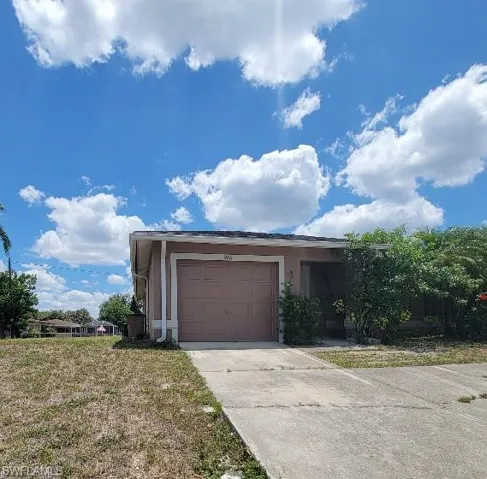 306  Leeland Heights E BLVD, Lehigh Acres, FL 33936