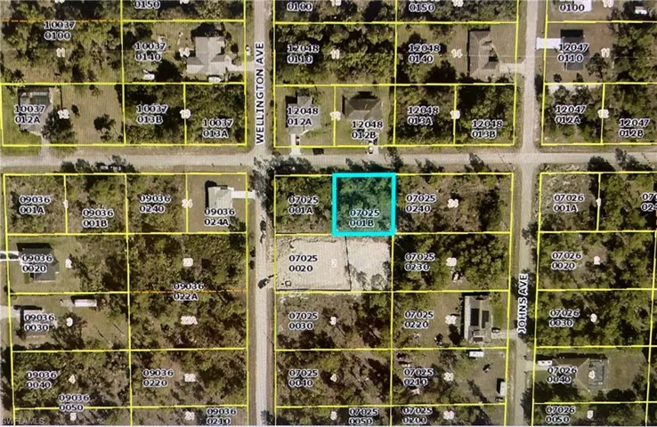 3502 E 3rd  ST, Lehigh Acres, FL 33936