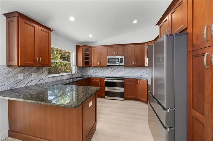 12960 Eagle Pointe Cir, Fort Myers, Florida 33913