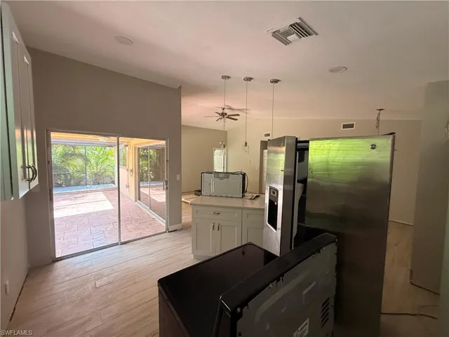 6468 Royal Woods Dr, Fort Myers, Florida 33908
