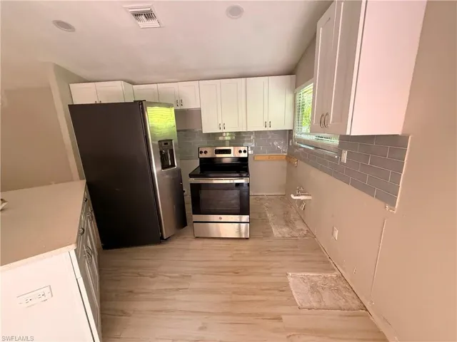 6468 Royal Woods Dr, Fort Myers, Florida 33908