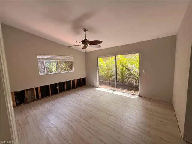 6468 Royal Woods Dr, Fort Myers, Florida 33908