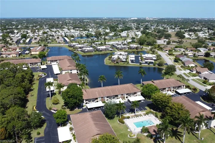 Aerial view of property and neighborhood