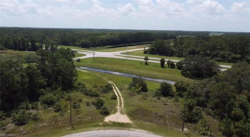 1398  Argosy  RD, Labelle, FL 33935