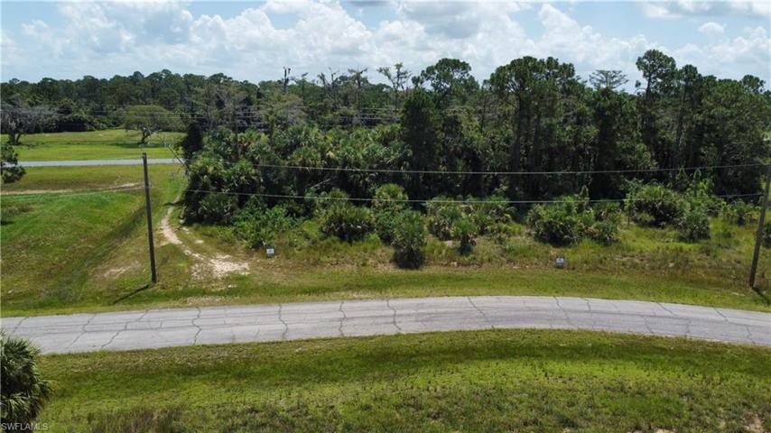 1398  Argosy  RD, Labelle, FL 33935