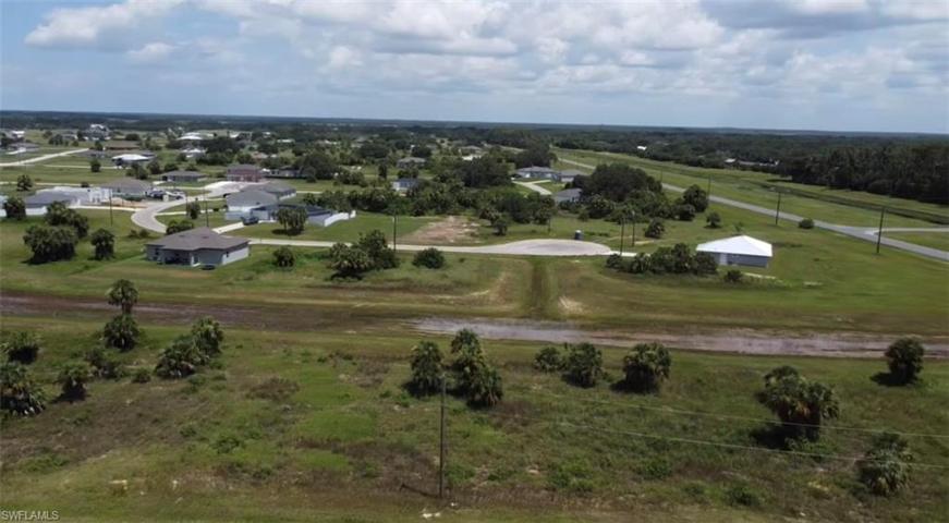 1398  Argosy  RD, Labelle, FL 33935