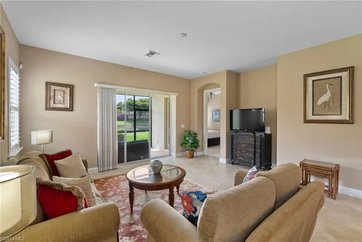 26351  Stonewall  LN, Bonita Springs, FL 34135