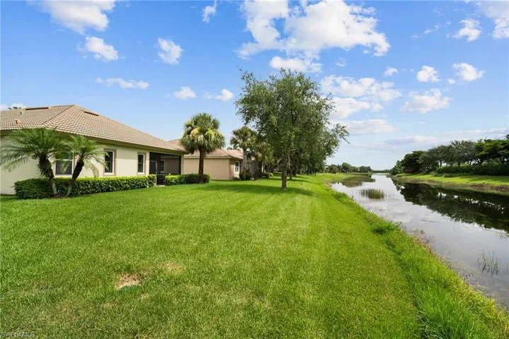 26351  Stonewall  LN, Bonita Springs, FL 34135
