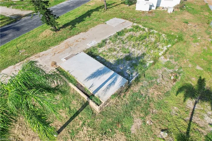 28  Dogwood  WAY, Fort Myers, FL 33908