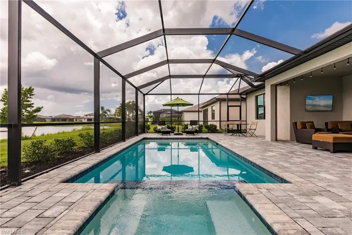 11283 Canopy Loop, Fort Myers, Florida 33913