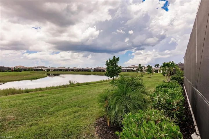 11283 Canopy Loop, Fort Myers, Florida 33913