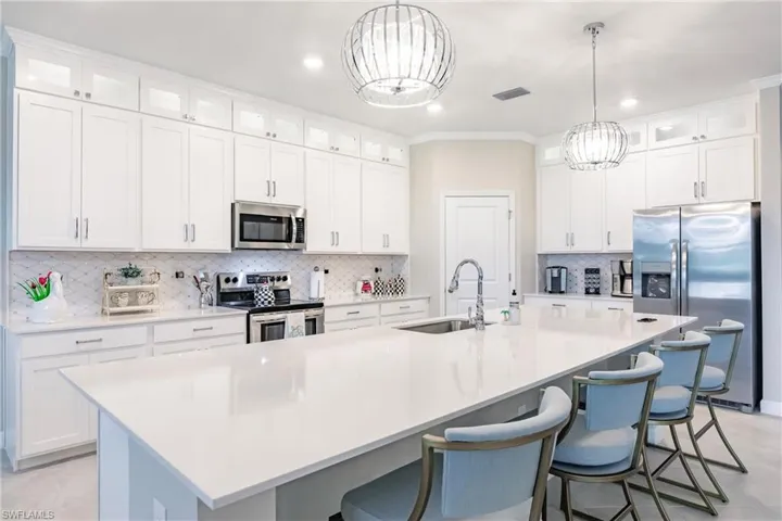 11283 Canopy Loop, Fort Myers, Florida 33913