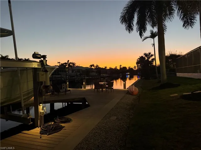 1045 Cottonwood Ct, Marco Island, Florida 34145