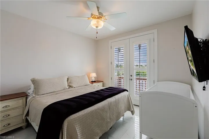1045 Cottonwood Ct, Marco Island, Florida 34145