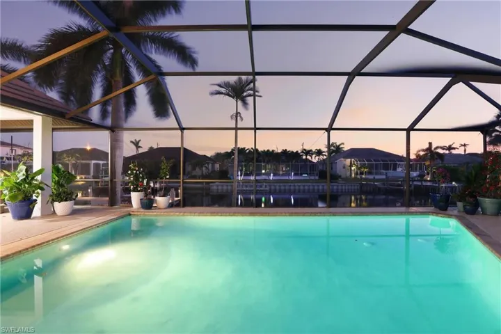 1045 Cottonwood Ct, Marco Island, Florida 34145