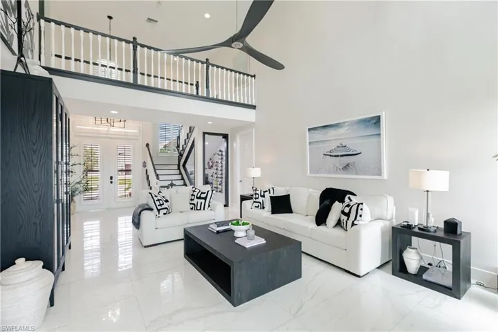 1045 Cottonwood Ct, Marco Island, Florida 34145