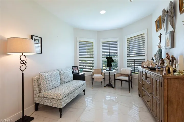 1045 Cottonwood Ct, Marco Island, Florida 34145