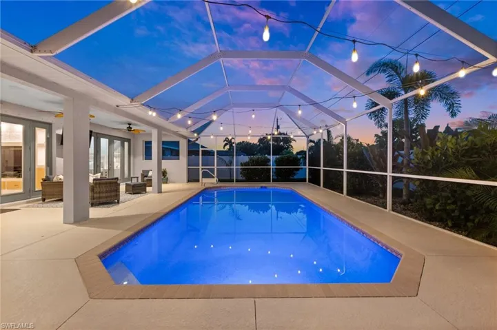 2025 New Top Of The Line Pool Deck & Lanai Paint!