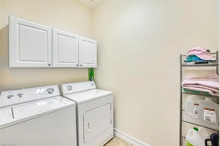 7051  Bergamo  WAY, Fort Myers, FL 33966