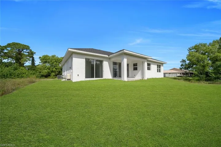 523 Harry Thayer Ave S, Lehigh Acres, Florida 33974