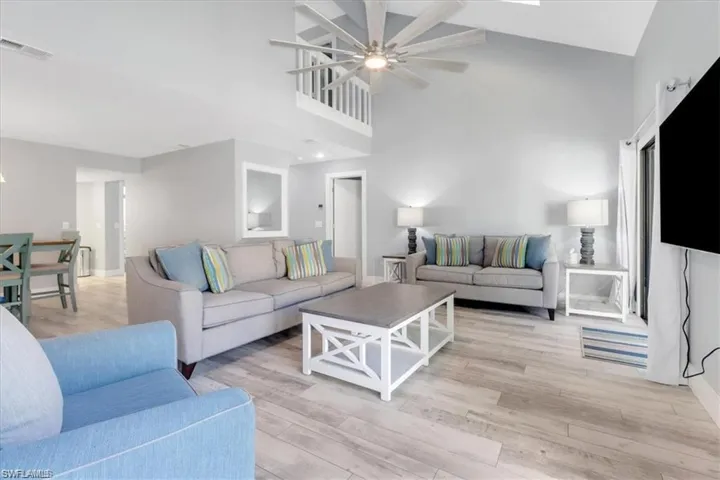 823 Meadowland Dr 41-2, Naples, Florida 34108