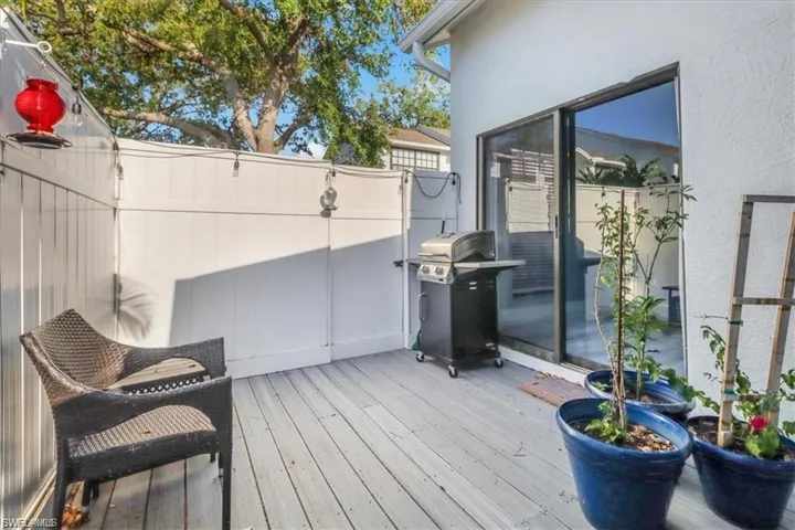 823 Meadowland Dr 41-2, Naples, Florida 34108