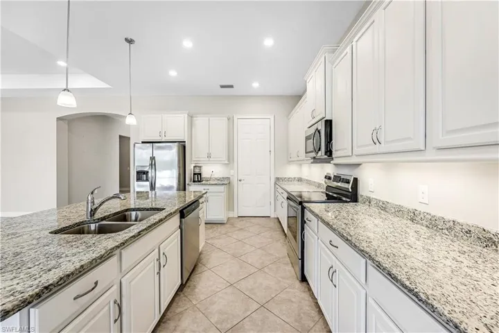 Large kitchen with walk in pantry
