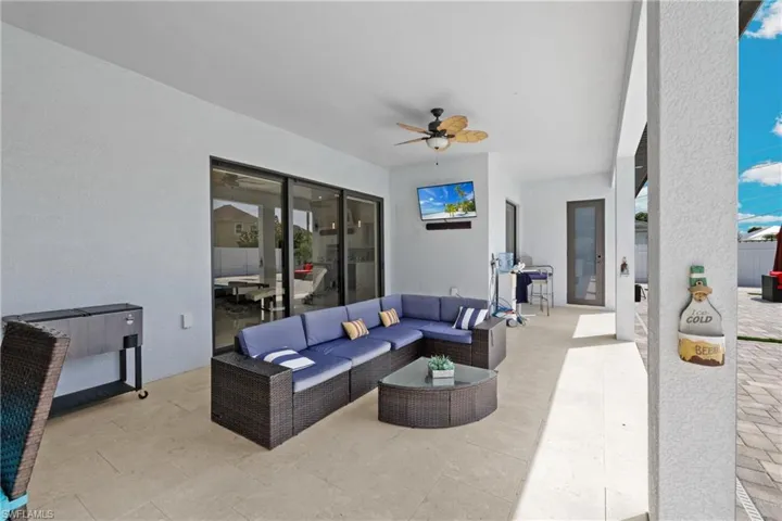 140 SE 16th  ST, Cape Coral, FL 33990