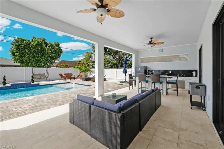140 SE 16th  ST, Cape Coral, FL 33990