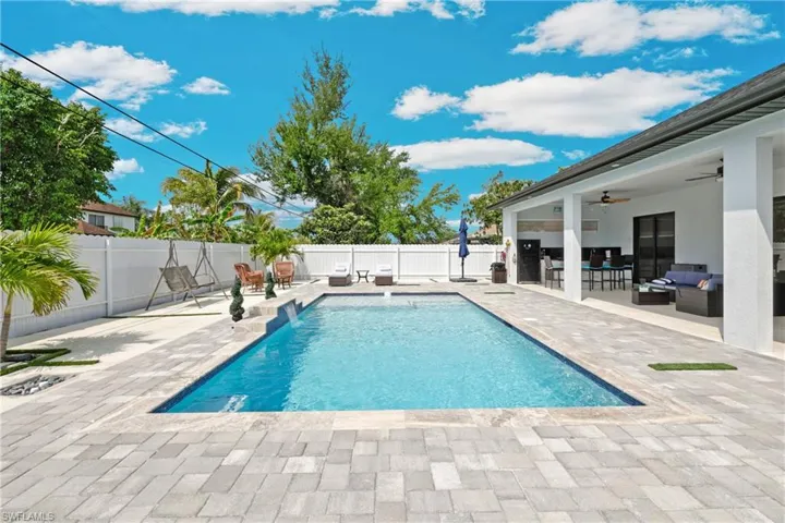 140 SE 16th  ST, Cape Coral, FL 33990