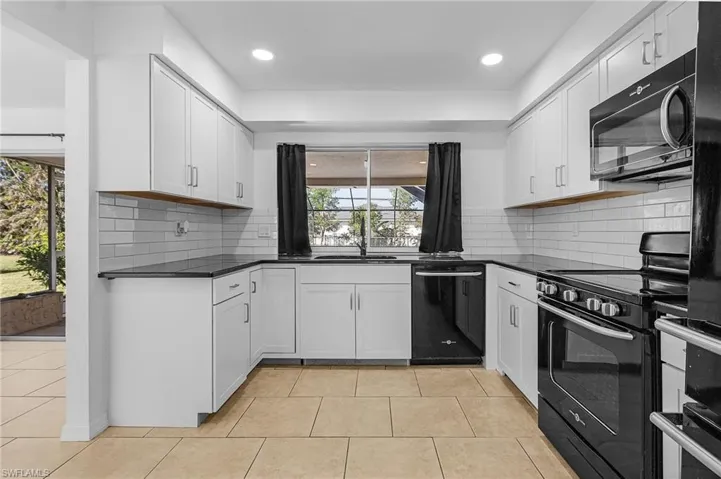 311 Sw 48th Ter, Cape Coral, Florida 33914