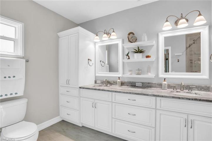 532  Joseph  CT, Naples, FL 34104