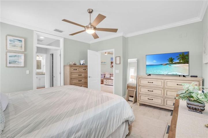 532  Joseph  CT, Naples, FL 34104