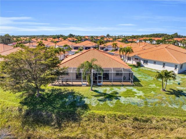 532  Joseph  CT, Naples, FL 34104