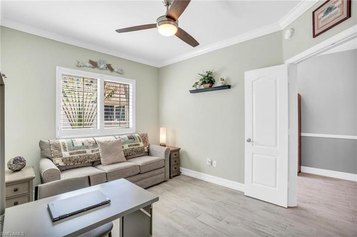 532  Joseph  CT, Naples, FL 34104