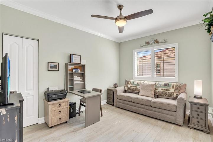 532  Joseph  CT, Naples, FL 34104