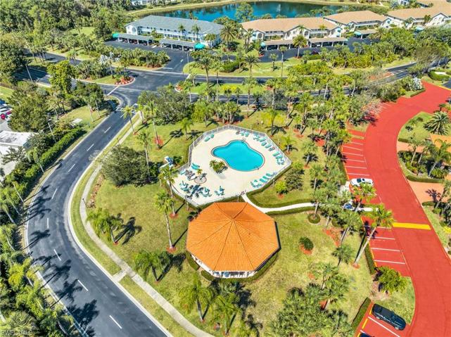 532  Joseph  CT, Naples, FL 34104