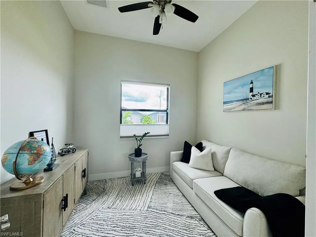 401 9th ST, Cape Coral, FL 33909,224071397
