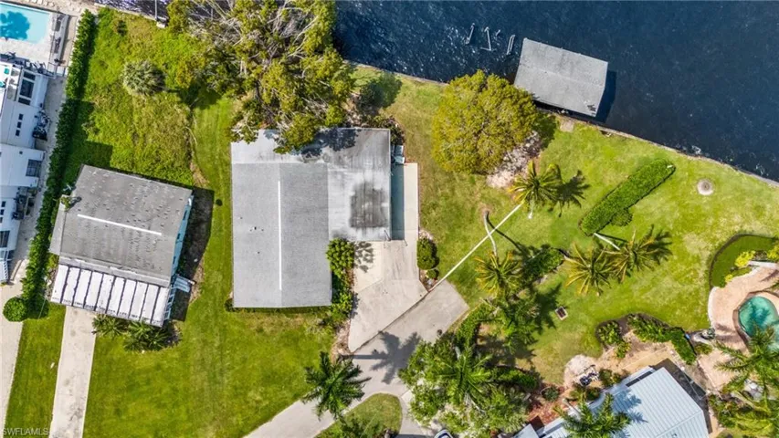 4567 E Riverside DR, FORT MYERS FL 33905