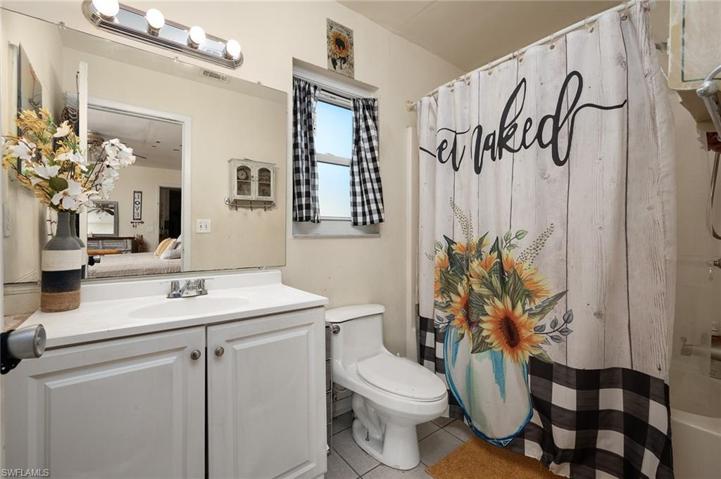 446 SW 19th Ln, Cape Coral, FL 33991