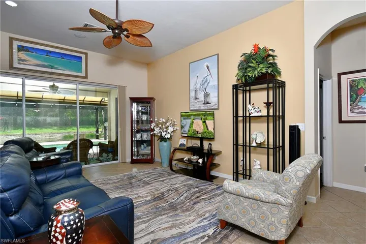 Nice sized and open directly with the kitchen. There are   sound speakers in the ceilings through out house and covered lanai area with volume controls in each room