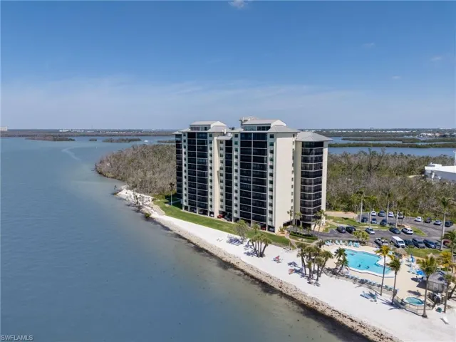 17080 Harbour Point Dr # 612, Fort Myers, Florida 33908