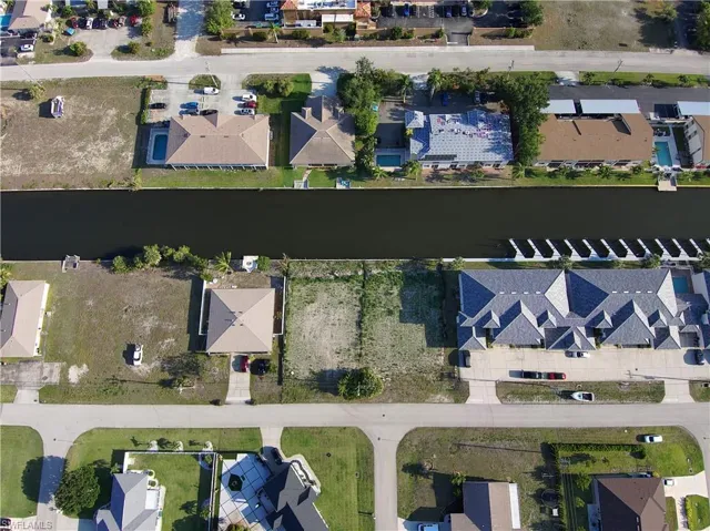 700 SW 47th  ST, Cape Coral, FL 33914
